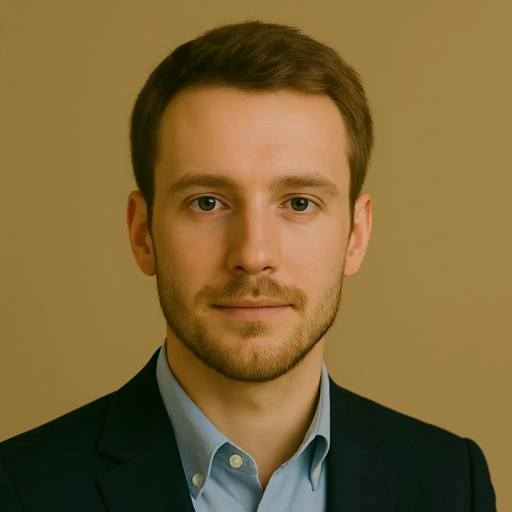 Photo of the expert